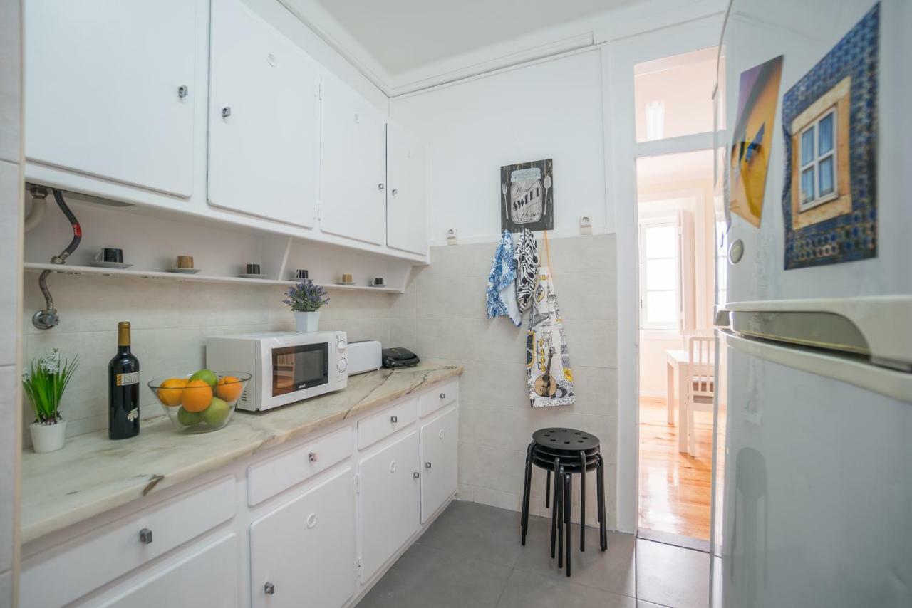 Apartment Mouraria 2 Bedroom *